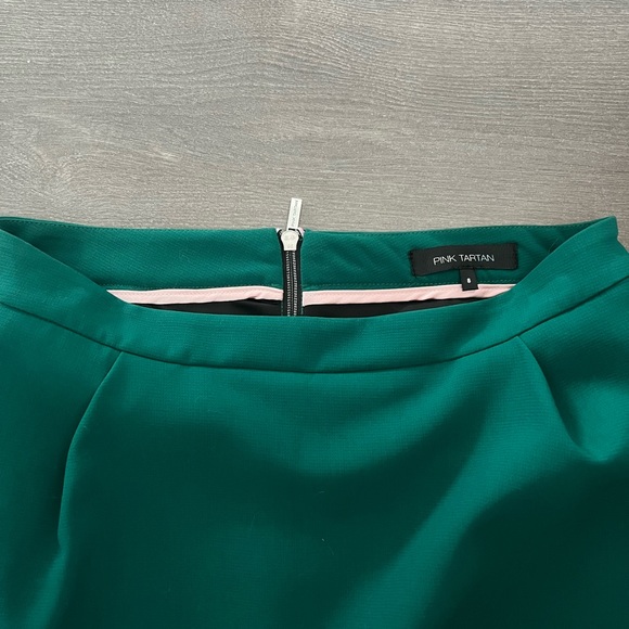 Pink Tartan skirt - Picture 2 of 3